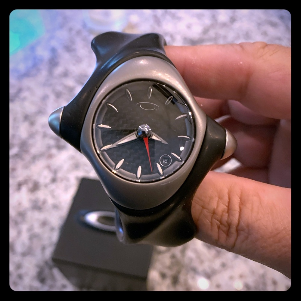 Oakley Bullet Carbon Fiber